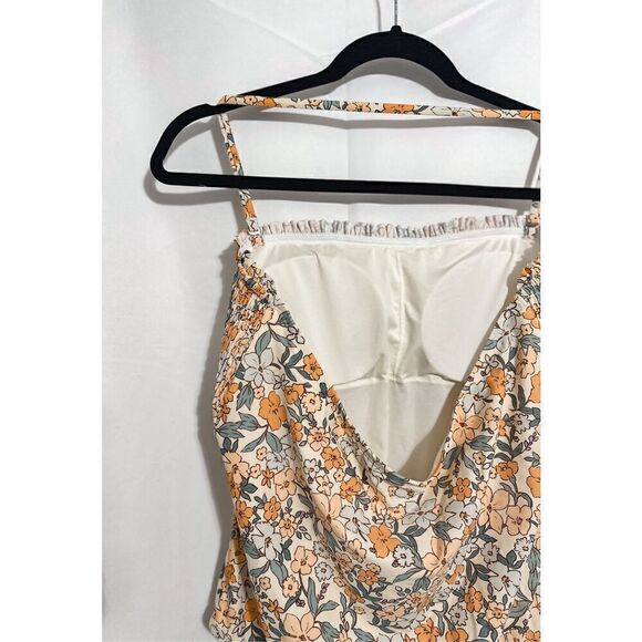 Cupshe NWT One piece floral suit - Picture 5 of 9